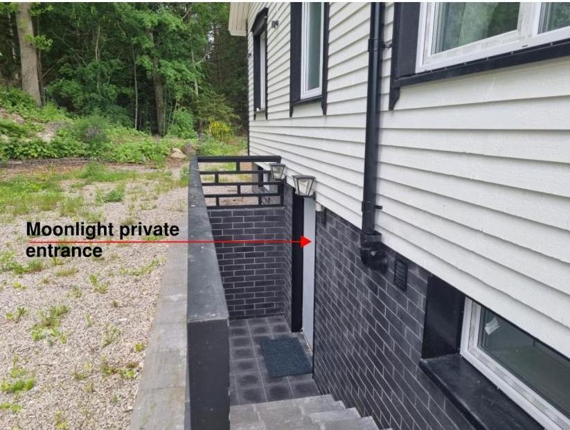 Apartmán Moonlight - Trevlig Kallarlagenhet Broby Exteriér fotografie